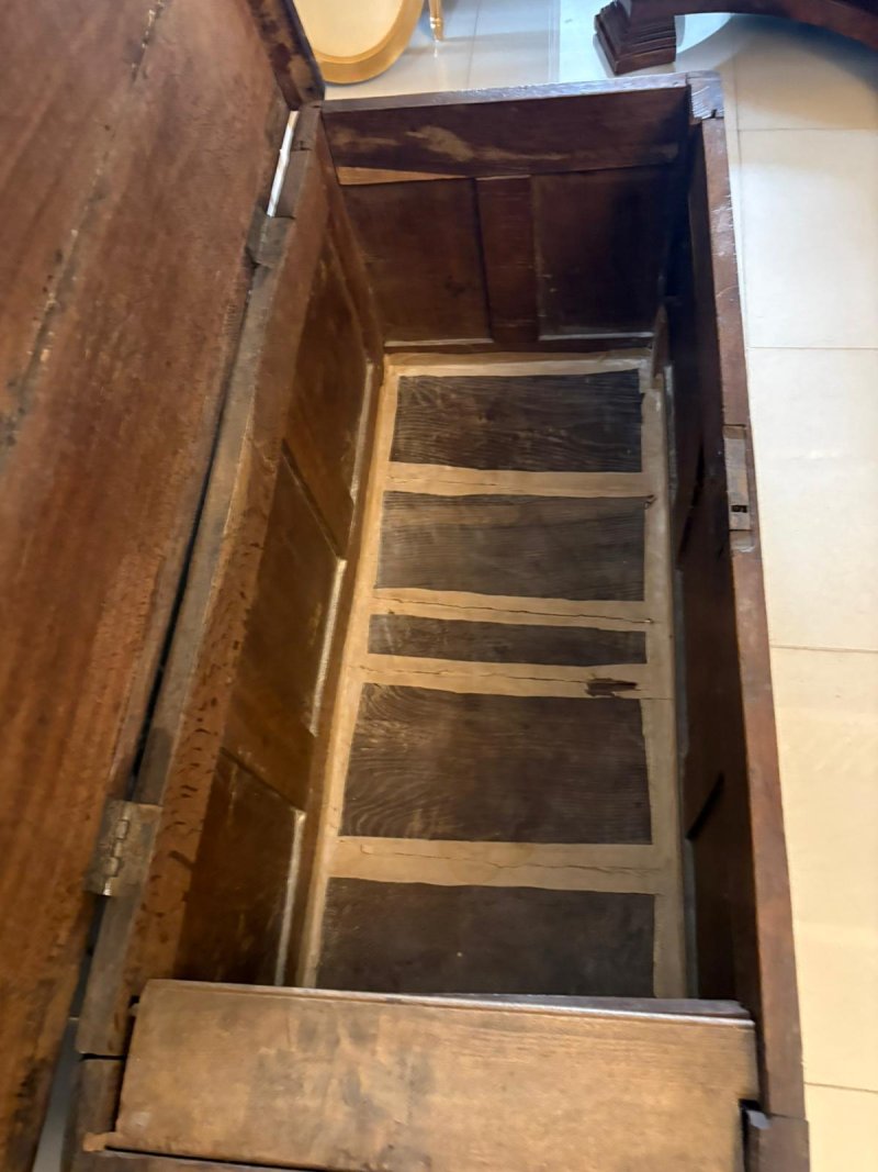 Antique 17th Century Carved Oak Coffer Chest Blanket Box With Original Candle Box - Image 7